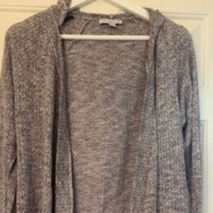 American Eagle small sweater